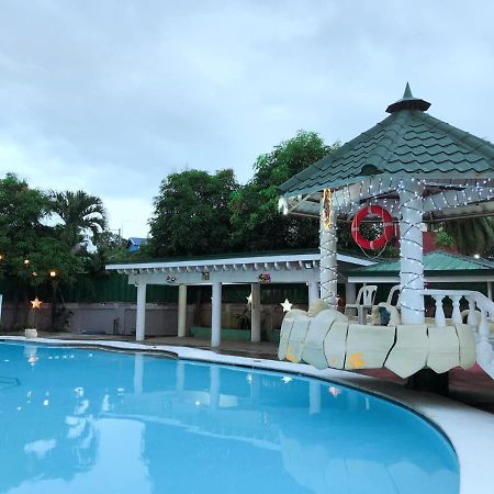 V Resort Dasma Dasmarinas Ngoại thất bức ảnh