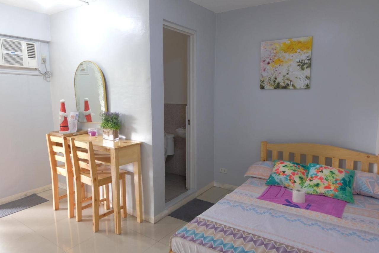 V Resort Dasma Dasmarinas Phòng bức ảnh